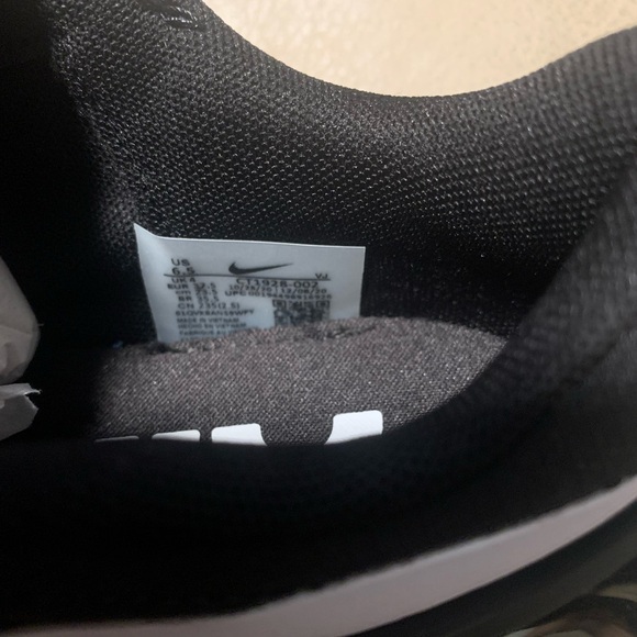 Womens Nike Air Max Up Black/White/Metallic NWB - Size 6.5 - Picture 15 of 15